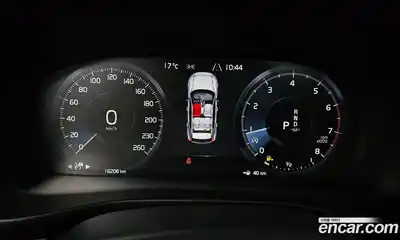 Volvo XC40 2019 2.0 гидро в Москве № 1422878, миниатюра 11