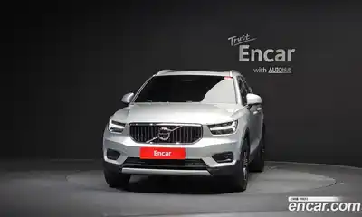 Volvo XC40 2019 2.0 гидро в Москве № 1422878, миниатюра 3