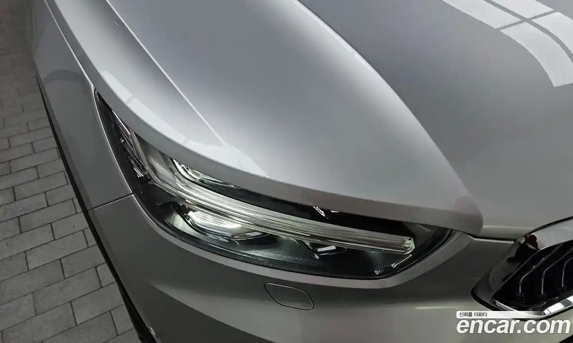 Volvo XC40 2019 2.0 гидро в Москве № 1422878, фото 8