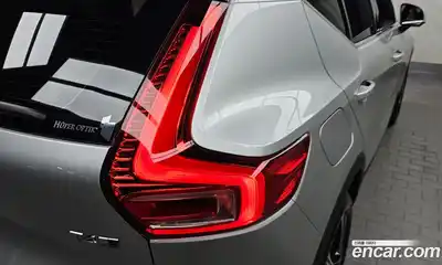 Volvo XC40 2019 2.0 гидро в Москве № 1422878, миниатюра 9