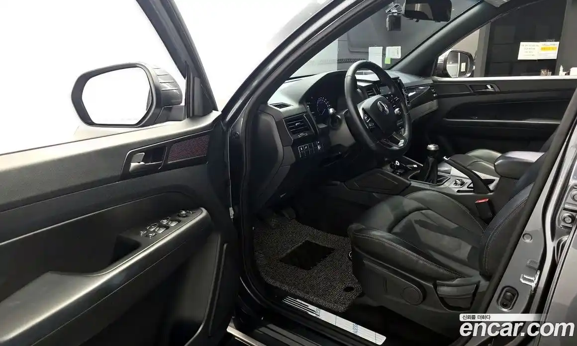 SsangYong Rexton 2021 2.2 механика в Москве, фото 13