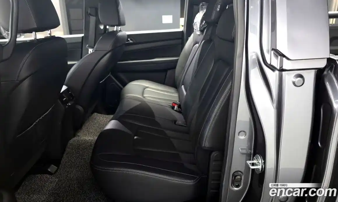SsangYong Rexton 2021 2.2 механика в Москве, фото 18