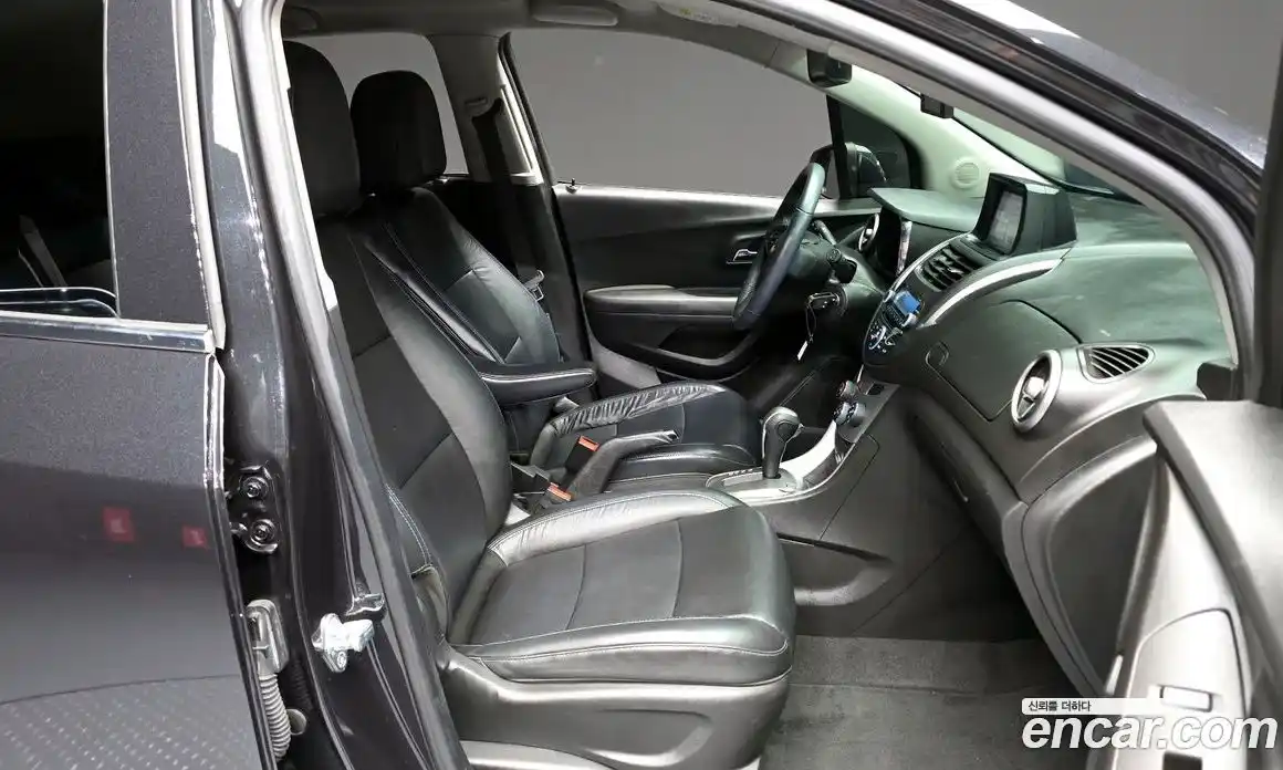 Chevrolet Trax 2015 1.4 гидро в Москве № 1541302, фото 17