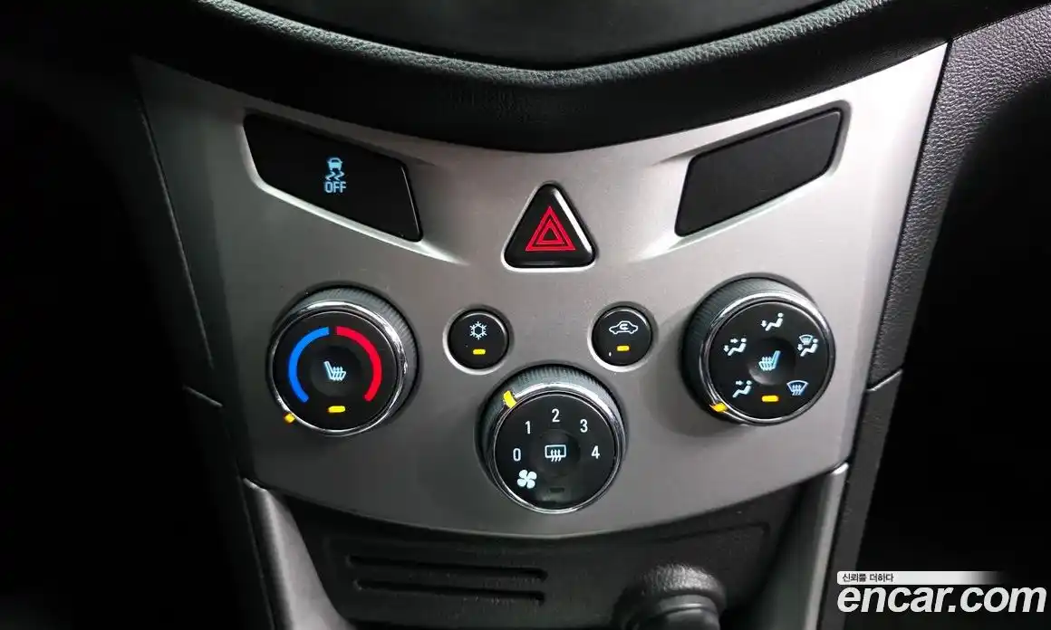 Chevrolet Trax 2015 1.4 гидро в Москве № 1541302, фото 23