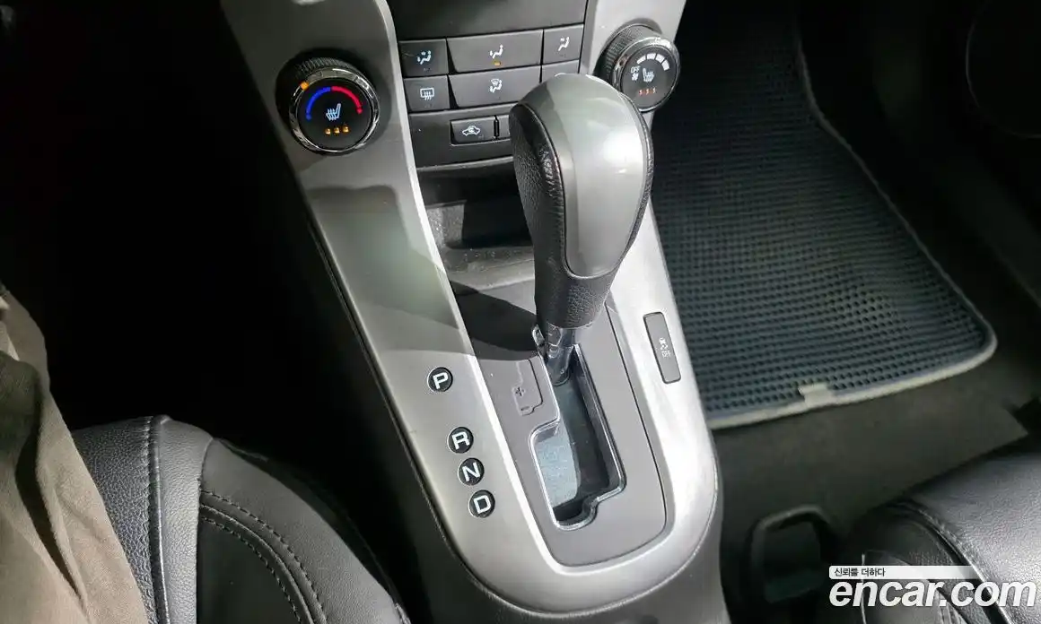 Chevrolet Cruze 2011 1.8 гидро в Москве № 1541425, фото 12