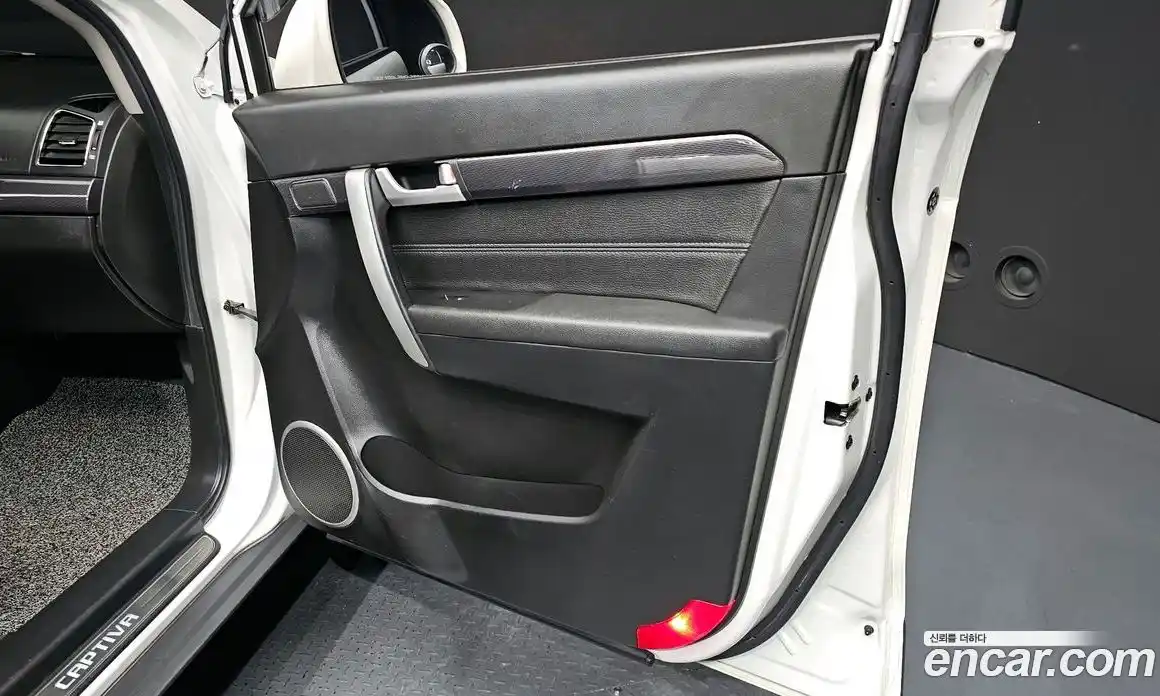 Chevrolet Captiva 2014 2.0 гидро в Москве № 1542420, фото 31