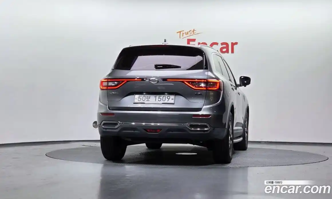 Renault QM6 2018 2.0 гидро в Москве № 1543326, фото 4