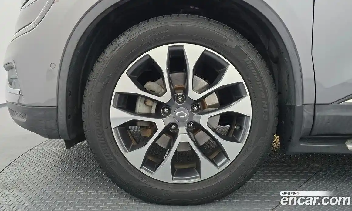 Renault QM6 2018 2.0 гидро в Москве № 1543326, фото 5