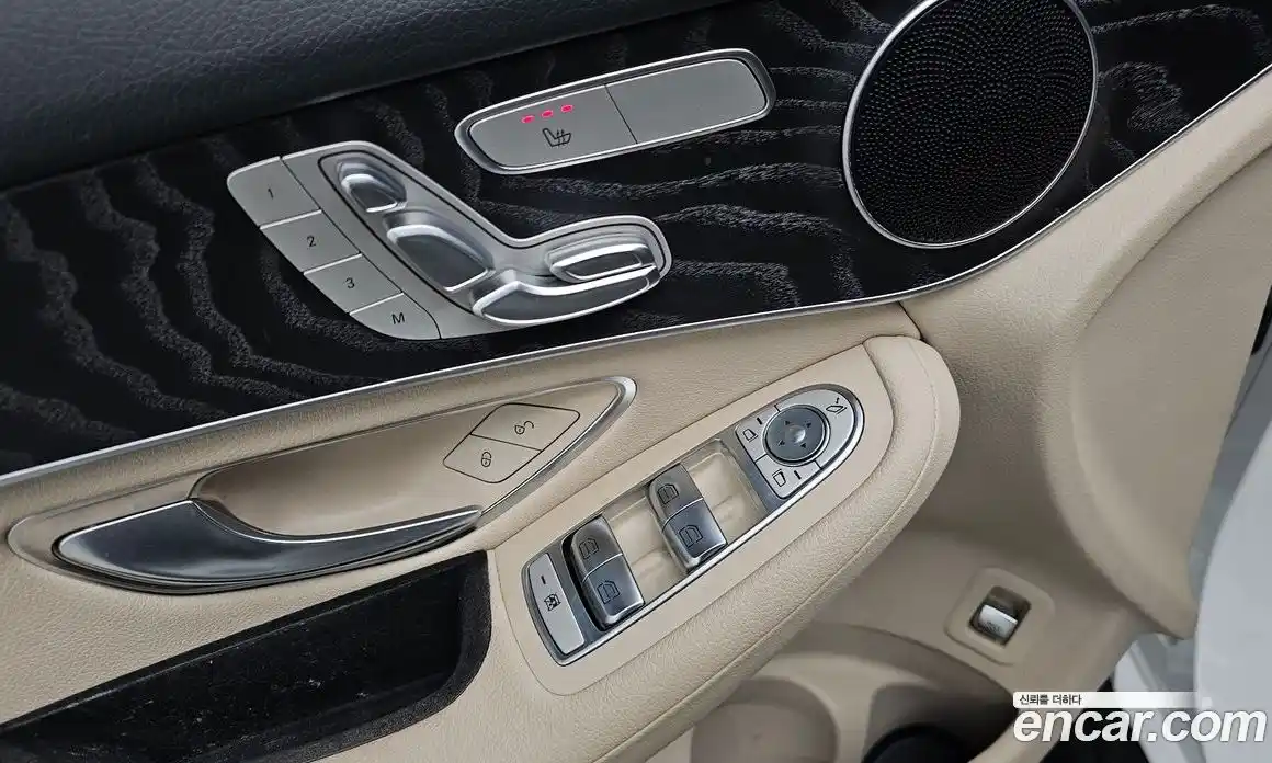 Mercedes-Benz GLC-Class 2019 2.0 гидро в Москве № 1545121, фото 23