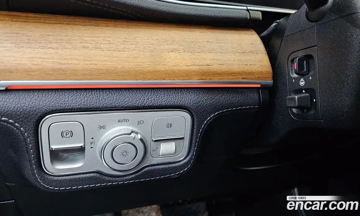 Mercedes-Benz GLE-Class 2019 3.0 гидро в Москве № 1545191, фото 24