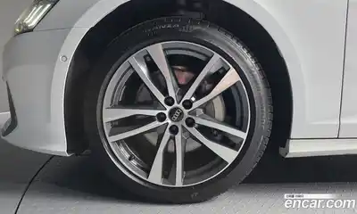 Audi A6 2023 2.0 гидро в Москве № 1545826, миниатюра 5