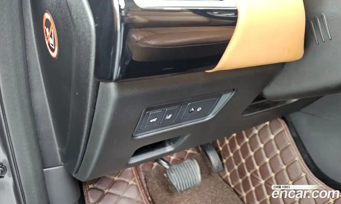Land Rover Discovery 2017 3.0 гидро в Москве № 1547666, фото 27