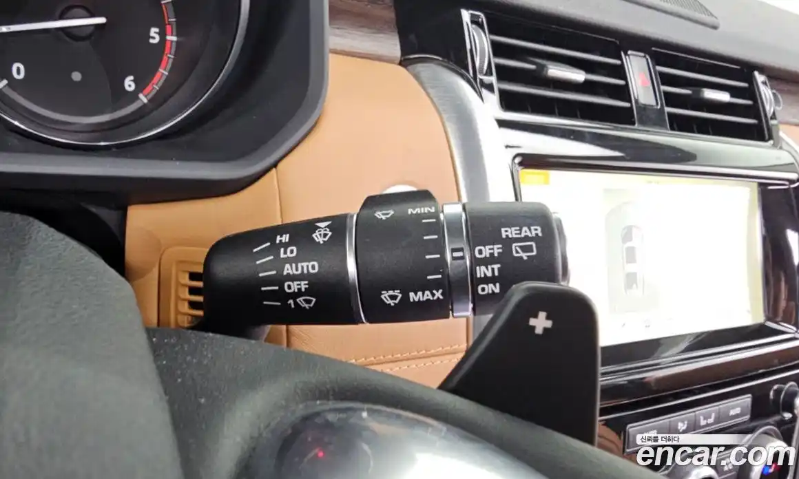 Land Rover Discovery 2017 3.0 гидро в Москве № 1547666, фото 28