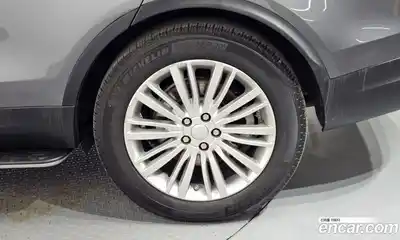 Land Rover Discovery 2017 3.0 гидро в Москве № 1547666, миниатюра 7