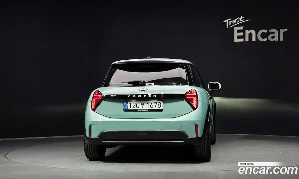 Mini Cooper 2025 2.0 гидро в Москве № 1547909, фото 4