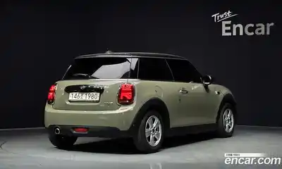 Mini Cooper 2020 1.5 гидро в Москве № 1548253, миниатюра 2