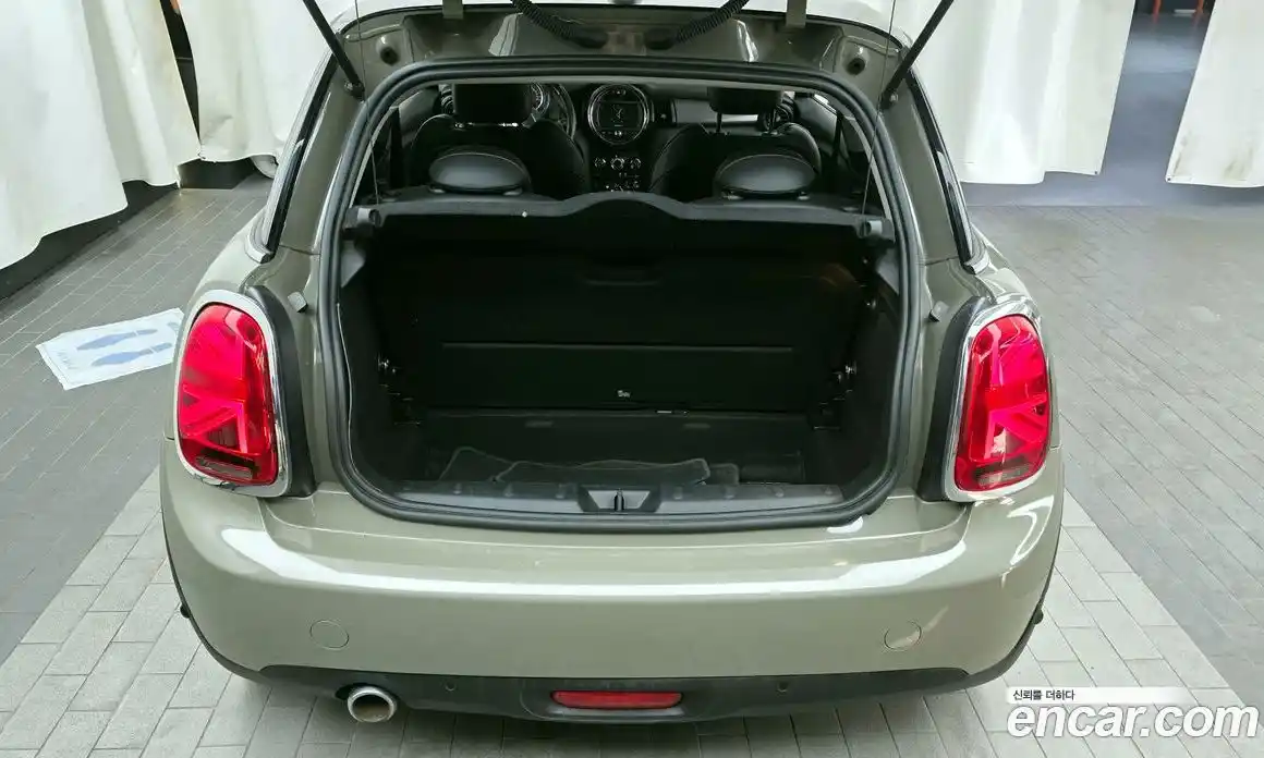 Mini Cooper 2020 1.5 гидро в Москве № 1548253, фото 26