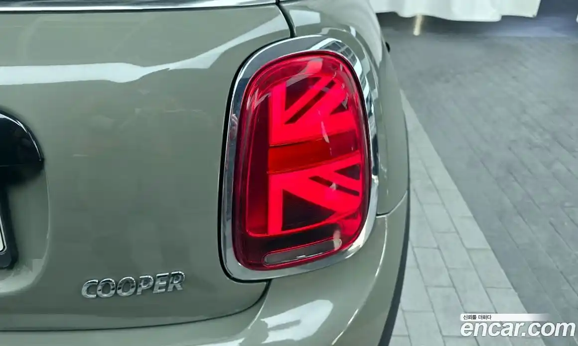 Mini Cooper 2020 1.5 гидро в Москве № 1548253, фото 9