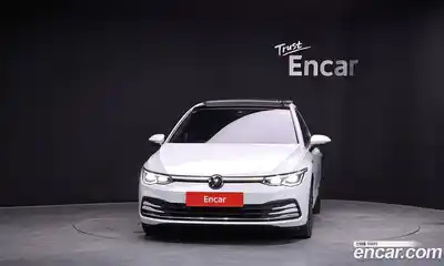 Volkswagen Golf 2022 2.0 гидро в Москве № 1549319, миниатюра 3