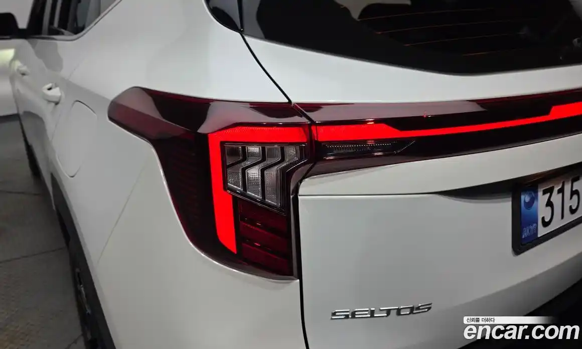 Kia Seltos 2023 1.6 гидро в Москве № 1611634, фото 9