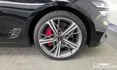 Genesis G70 2025 3.3 гидро в Москве № 1611778, миниатюра 7