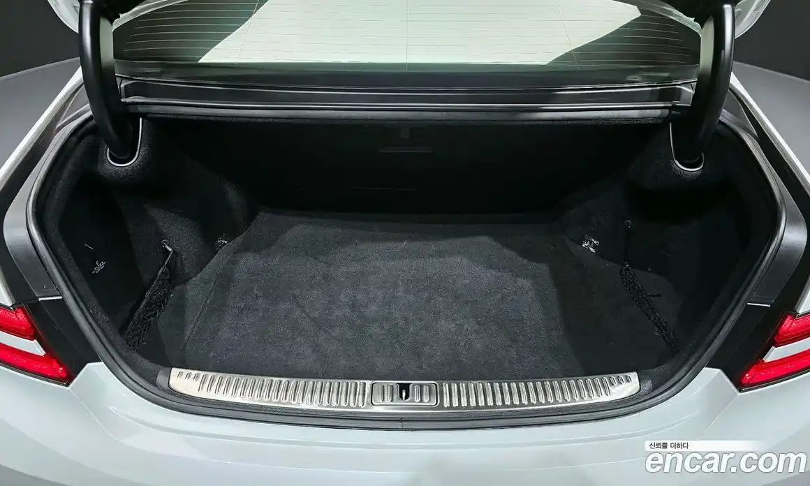 Genesis G90 2021 5.0 гидро в Москве, фото 27