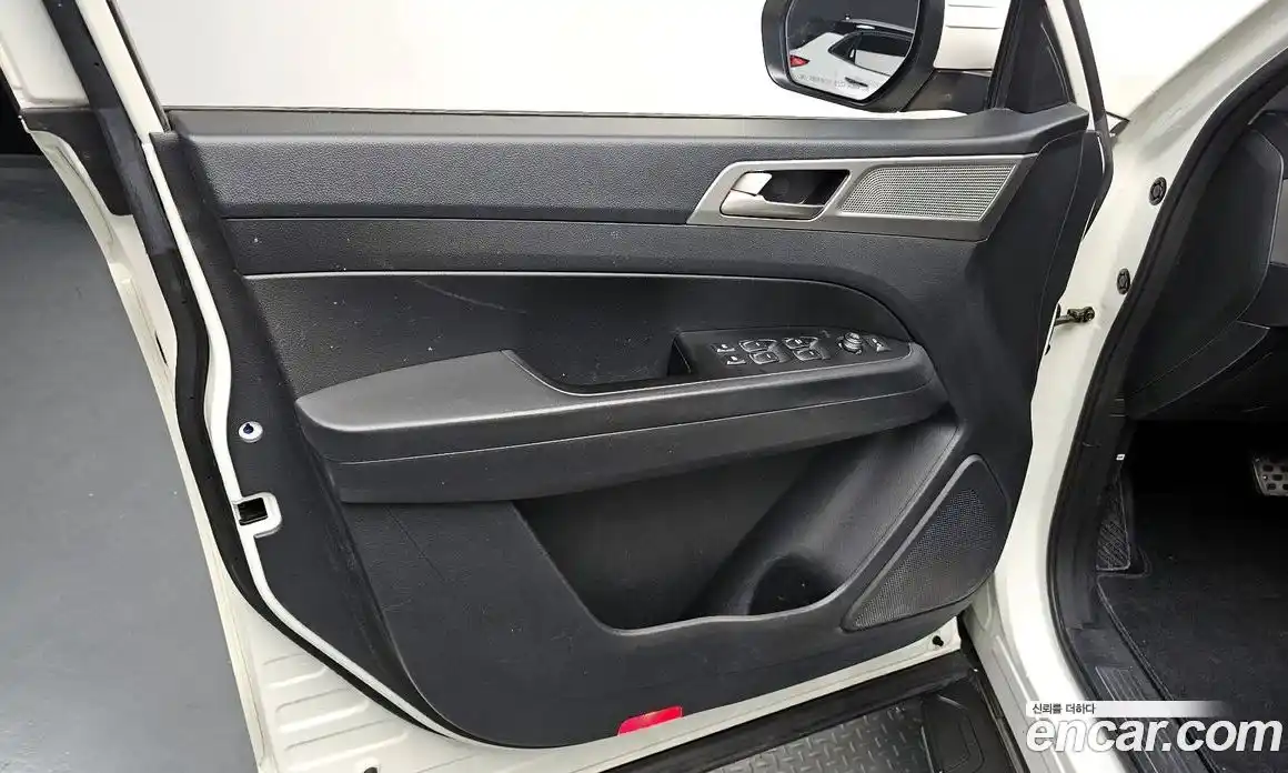 SsangYong Rexton 2018 2.2 гидро в Москве № 1613076, фото 14