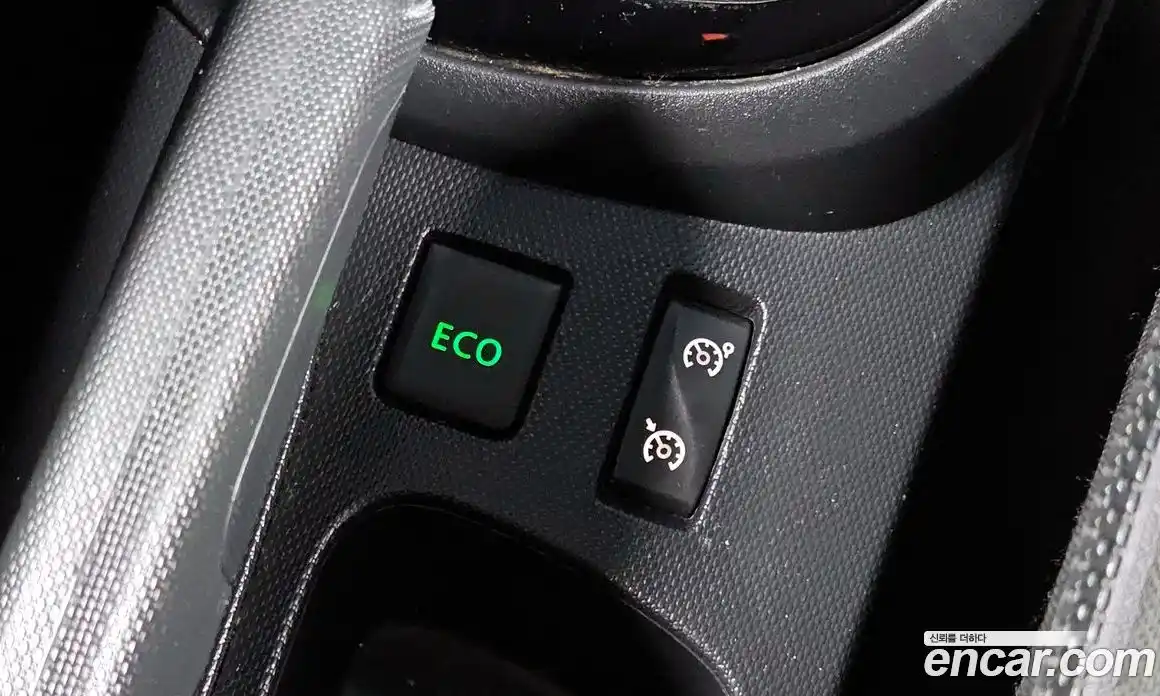Renault QM3 2014 1.5 гидро в Москве № 1615503, фото 22