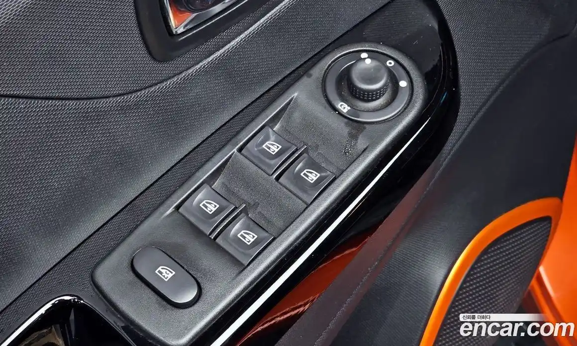 Renault QM3 2014 1.5 гидро в Москве № 1615503, фото 23