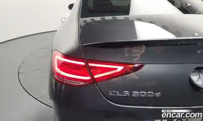 Mercedes-Benz CLS-Class 2022 2.0 гидро в Москве № 1616859, миниатюра 9