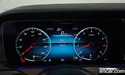 Mercedes-Benz E-Class 2022 2.0 гидро в Москве № 1616883, миниатюра 11