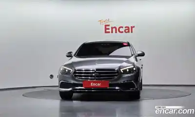 Mercedes-Benz E-Class 2022 2.0 гидро в Москве № 1616883, миниатюра 3