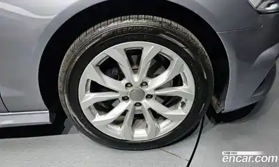 Audi A6 2018 2.0 гидро в Москве № 1617775, миниатюра 7