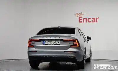Volvo S60 2023 2.0 гидро в Москве № 1618593, миниатюра 3
