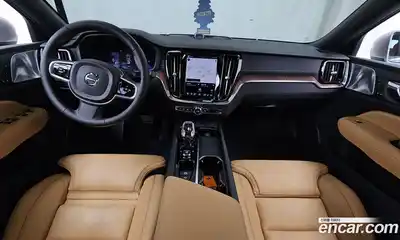 Volvo S60 2023 2.0 гидро в Москве № 1618593, миниатюра 9
