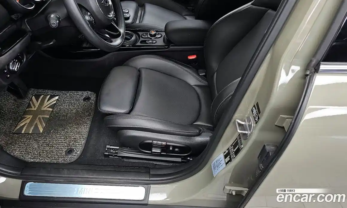 Mini Clubman 2019 1.5 гидро в Москве № 1620167, фото 16