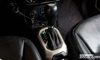 Jeep Renegade 2015 2.0 гидро в Москве № 169766, миниатюра 9
