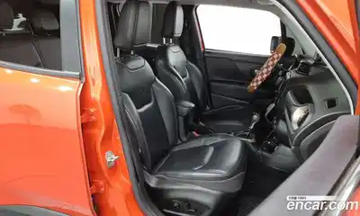 Jeep Renegade 2015 2.0 гидро в Москве № 169766, миниатюра 10