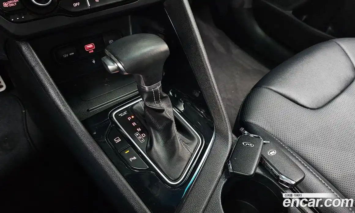 Kia Niro 2021 1.6 гидро в Москве № 1758418, фото 11