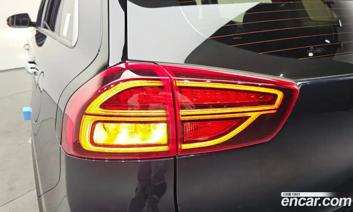 Kia Niro 2021 1.6 гидро в Москве № 1758418, фото 8