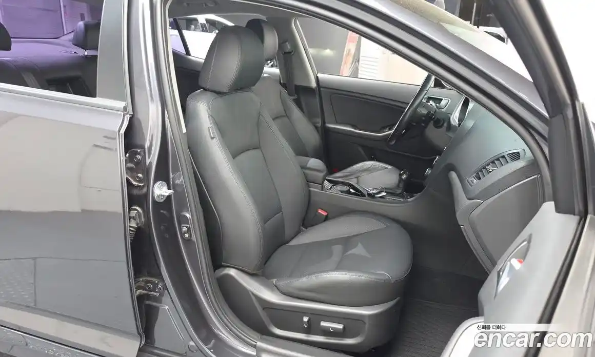 Kia K5 2015 2.0 гидро в Москве № 1758452, фото 16