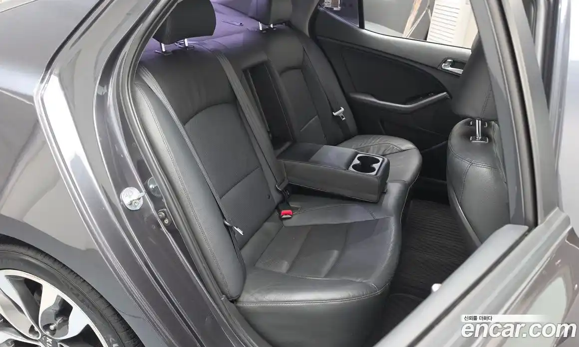 Kia K5 2015 2.0 гидро в Москве № 1758452, фото 17