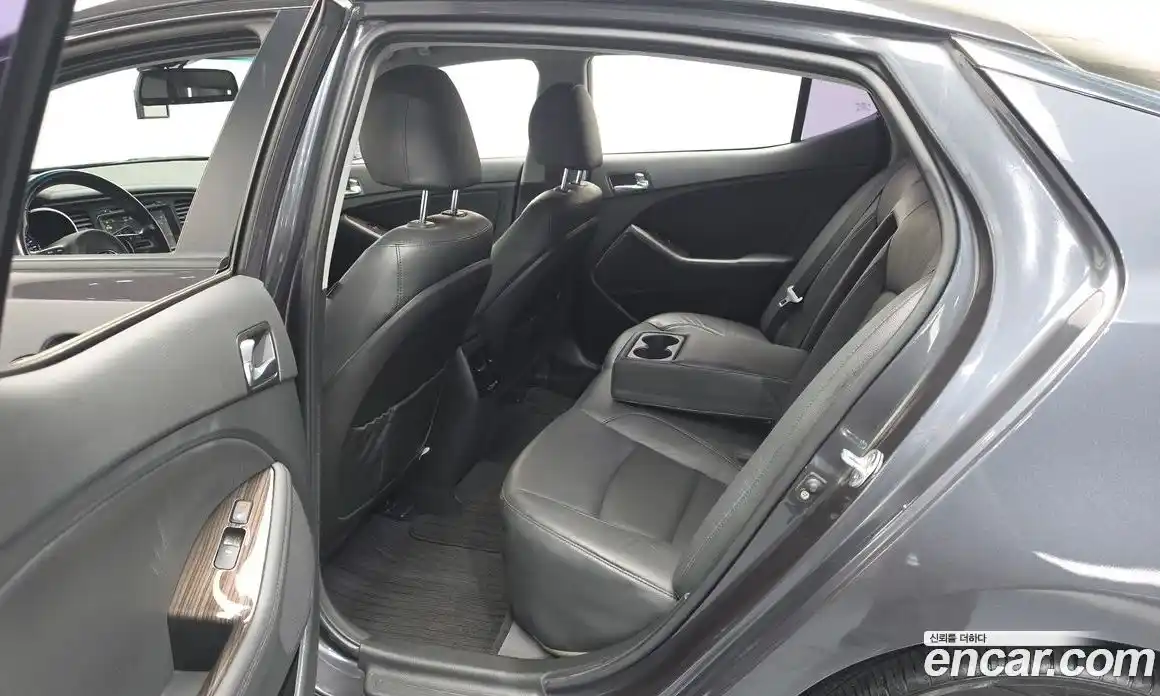 Kia K5 2015 2.0 гидро в Москве № 1758452, фото 18