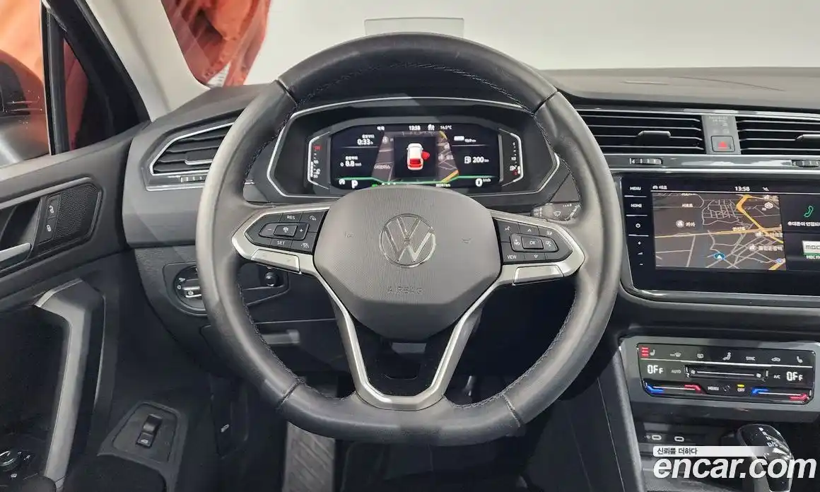Volkswagen Tiguan 2023 2.0 гидро в Москве № 1765066, фото 19