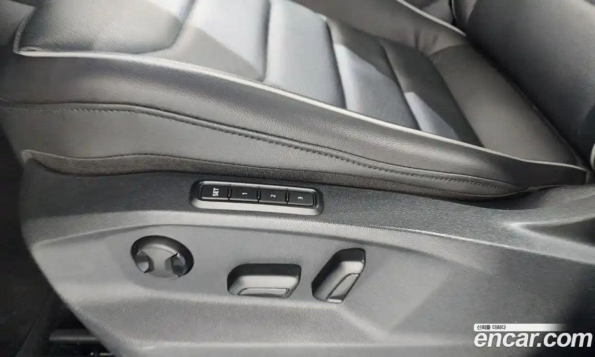 Volkswagen Tiguan 2023 2.0 гидро в Москве № 1765066, фото 31