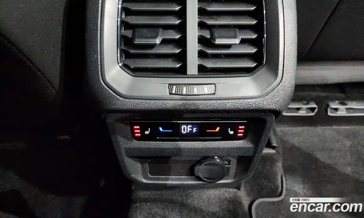 Volkswagen Tiguan 2023 2.0 гидро в Москве № 1765066, фото 34