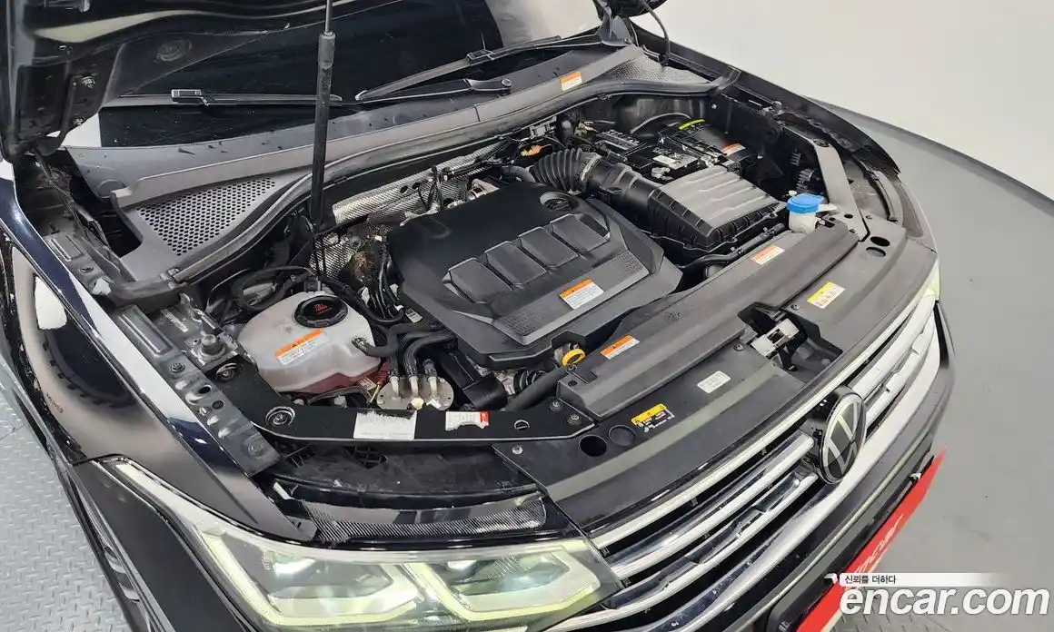 Volkswagen Tiguan 2023 2.0 гидро в Москве № 1765066, фото 6