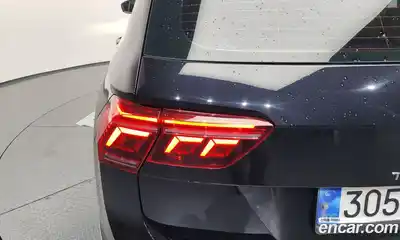Volkswagen Tiguan 2023 2.0 гидро в Москве № 1765066, миниатюра 9