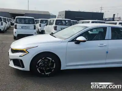 Kia K5 2026 2.0 гидро в Москве № 1831071, миниатюра 3