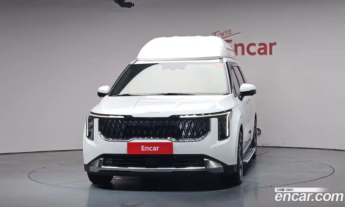 Kia Canival 2024 2.2 гидро в Москве № 1832076, фото 3